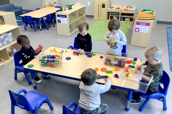 240_steam-learning-with-blocks-and-colors-web